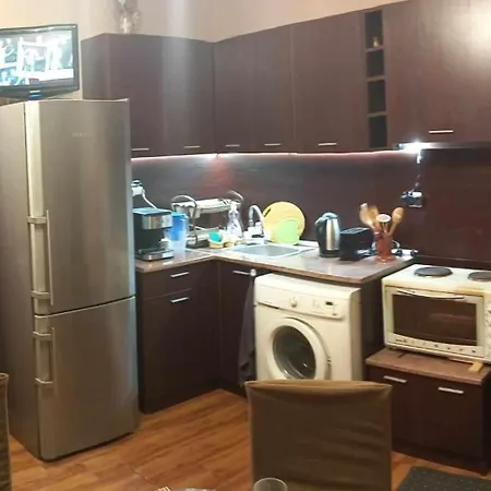 Alen Mak Apartment *
